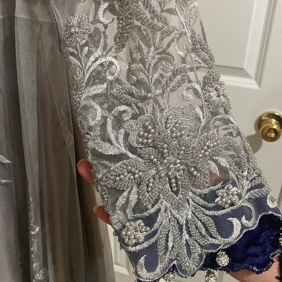 Pakistani beautiful maxi dress - Picture 5 of 7